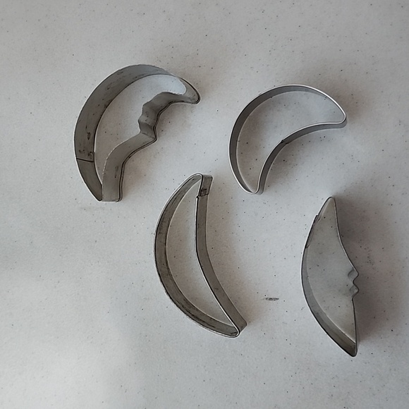 Source Unknown Silver Cookie Cutter Set - Picture 6 of 6